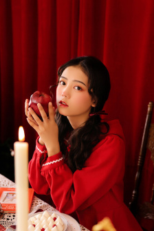 明星专题：平泽里菜子